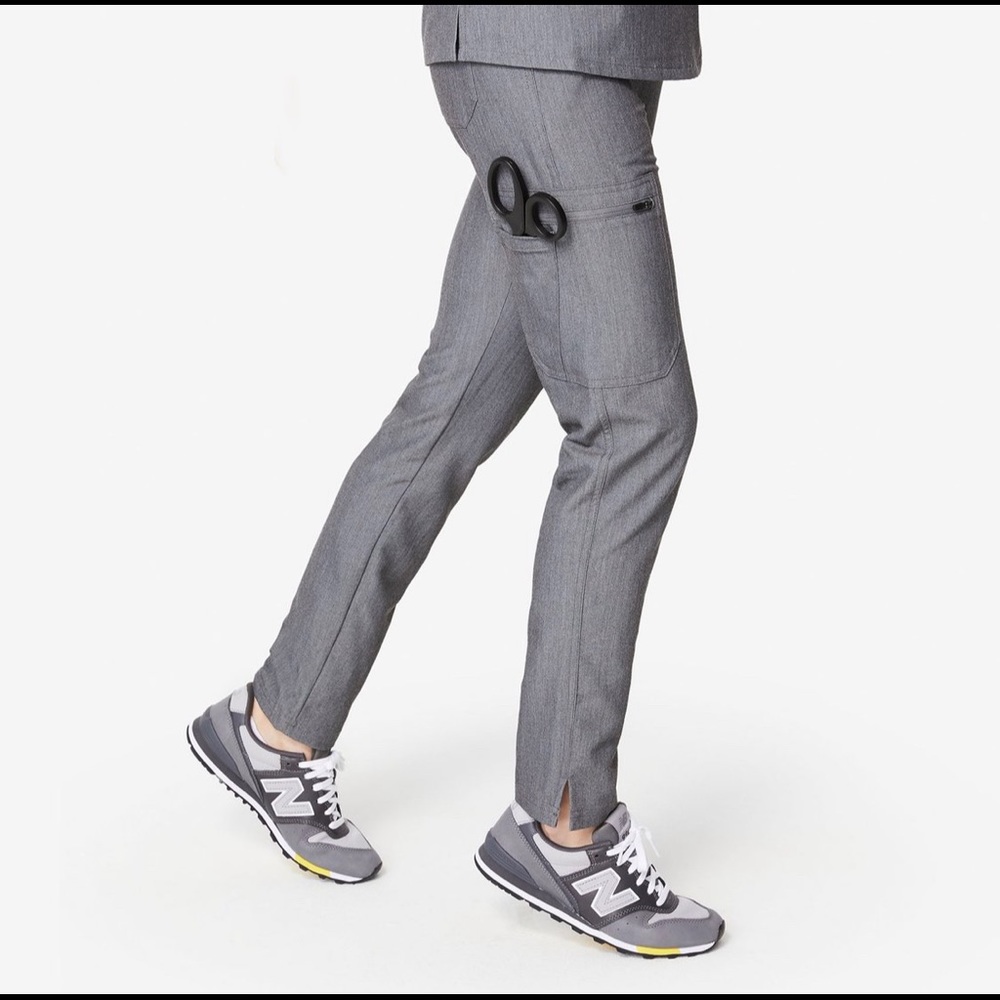 FIGS yola pants-M-graphite. Gently used scrubs